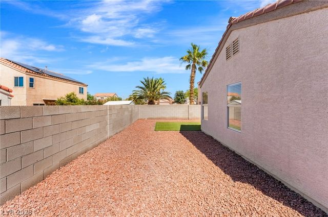 668 Rising Brook Drive, Henderson, NV 89011