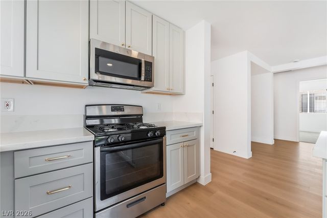 668 Rising Brook Drive, Henderson, NV 89011