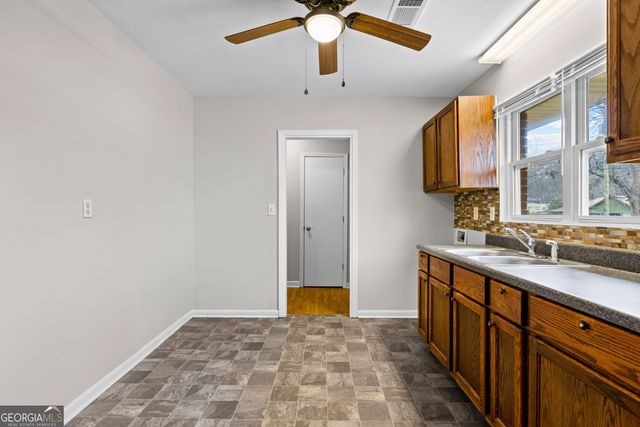 257 Fayetteville Road, Fairburn, GA 30213