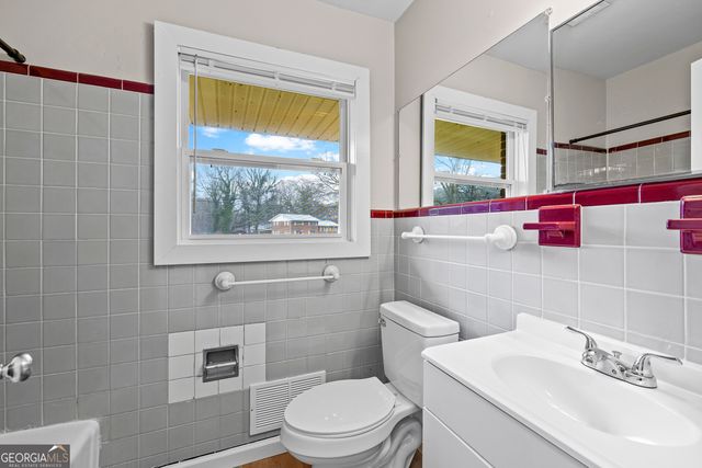 257 Fayetteville Road, Fairburn, GA 30213