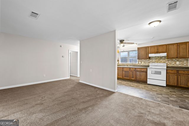 257 Fayetteville Road, Fairburn, GA 30213