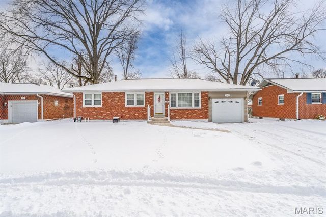 2570 Boyle Avenue, Granite City, IL 62040