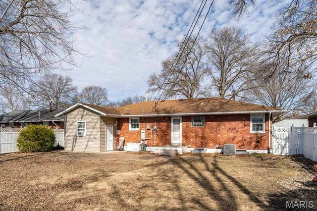 2570 Boyle Avenue, Granite City, IL 62040