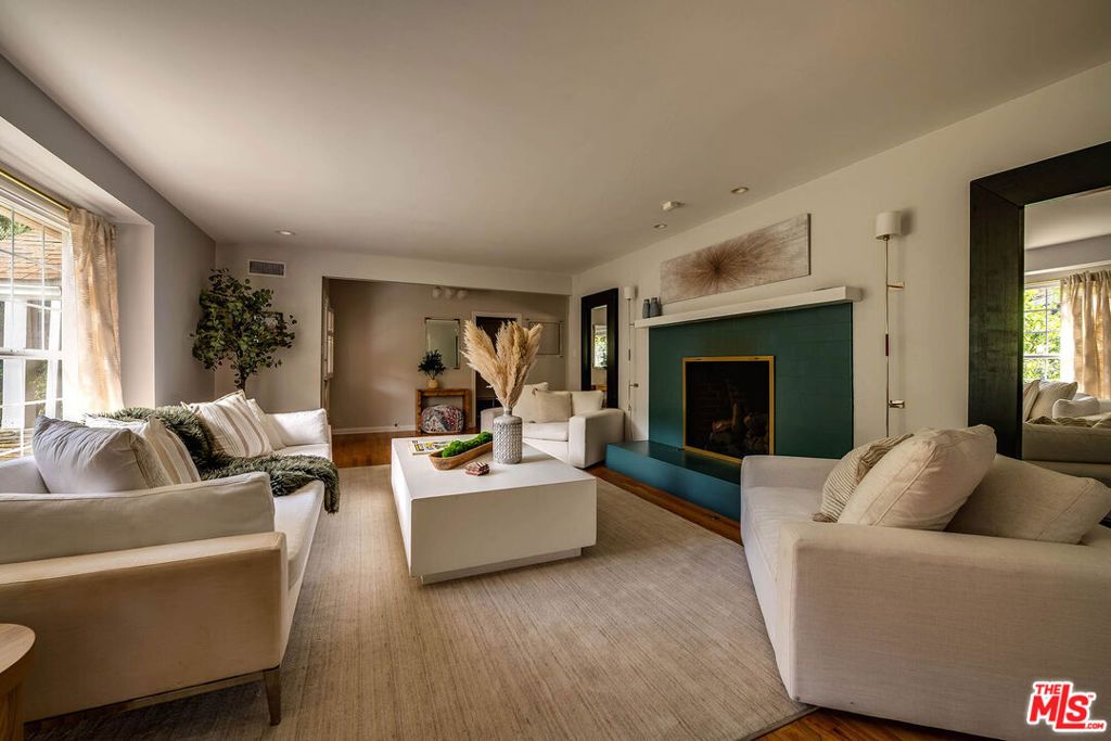 3644 Goodland Avenue, Los Angeles, CA 91604 — photo 5