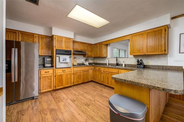 9660 N MATSONFORD AVENUE, Dunnellon, FL 34433