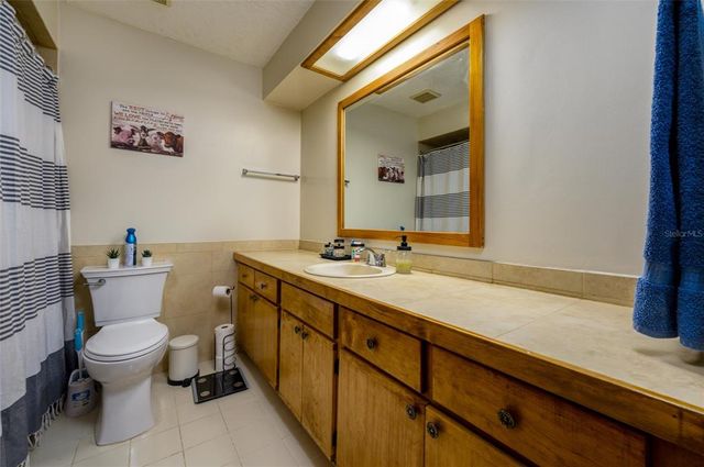 9660 N MATSONFORD AVENUE, Dunnellon, FL 34433
