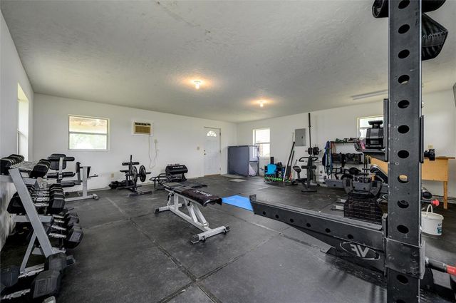 9660 N MATSONFORD AVENUE, Dunnellon, FL 34433