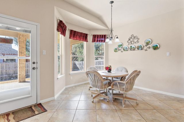 2957 Todd TRL, Round Rock, TX 78665