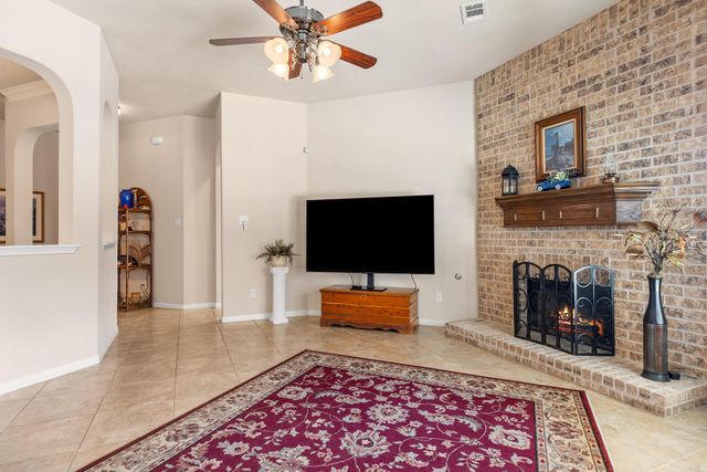 2957 Todd TRL, Round Rock, TX 78665