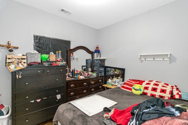 1442 S 50th Court, Cicero, IL 60804