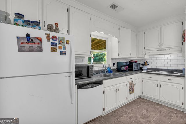 878 Jackson Street, Locust Grove, GA 30248