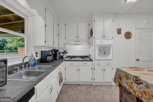 878 Jackson Street, Locust Grove, GA 30248