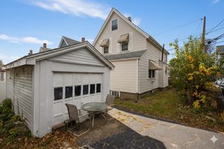 100 Fremont St, Somerville, MA 02145