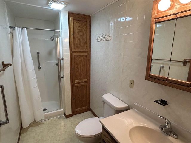 300 E DIVISION STREET, Greenwood, WI 54437