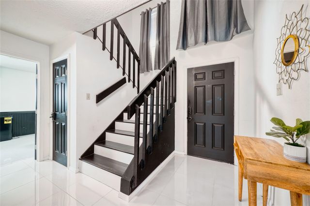 10127 Fernstone Lane, Houston, TX 77070