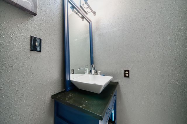 10127 Fernstone Lane, Houston, TX 77070