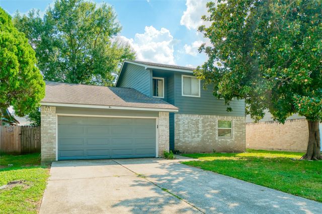 10127 Fernstone Lane, Houston, TX 77070