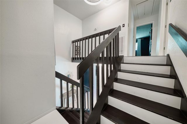 10127 Fernstone Lane, Houston, TX 77070