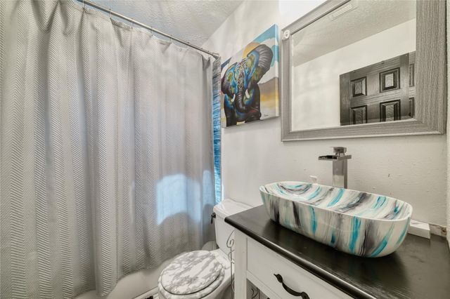 10127 Fernstone Lane, Houston, TX 77070