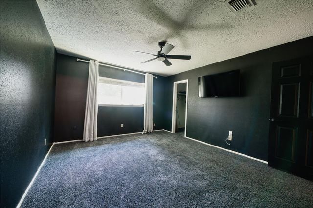 10127 Fernstone Lane, Houston, TX 77070