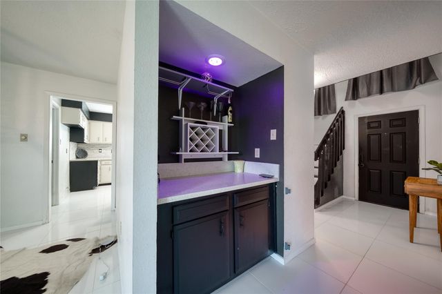 10127 Fernstone Lane, Houston, TX 77070