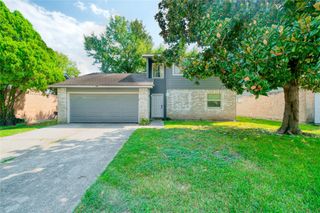 10127 Fernstone Lane, Houston, TX 77070