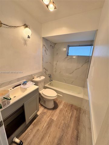 2461 SW 82nd Avenue 306, Davie, FL 33324