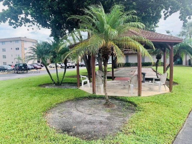 2461 SW 82nd Avenue 306, Davie, FL 33324