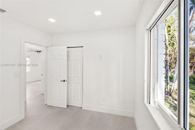 6605 SW 61st St, South Miami, FL 33143