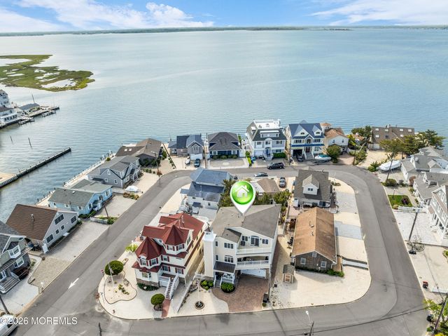 294 Monterey Circle, Lavallette, NJ 08735