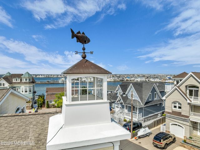 294 Monterey Circle, Lavallette, NJ 08735