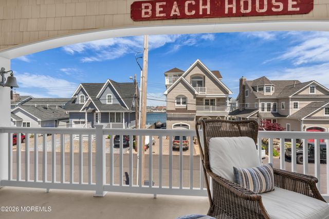 294 Monterey Circle, Lavallette, NJ 08735
