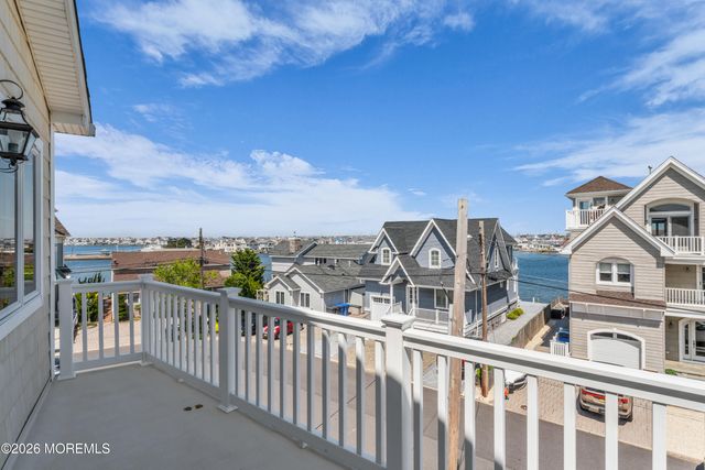 294 Monterey Circle, Lavallette, NJ 08735