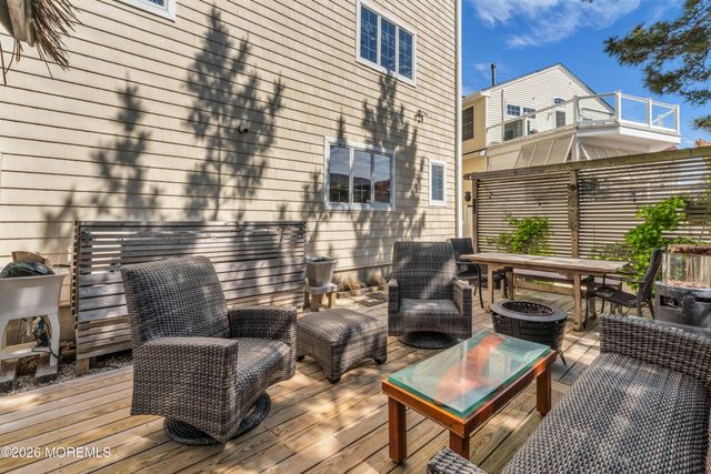 294 Monterey Circle, Lavallette, NJ 08735