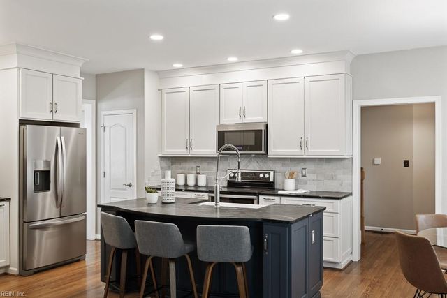 308 Turnstone DR, Suffolk, VA 23435