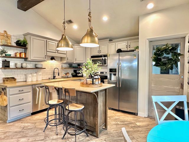 155 Timberlake Dr, Hendersonville, TN 37075