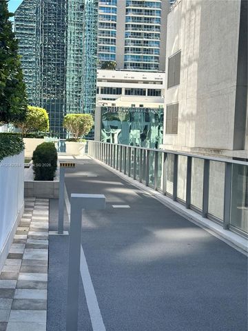 1010 Brickell Ave 4307, Miami, FL 33131
