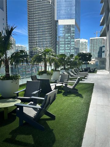 1010 Brickell Ave 4307, Miami, FL 33131