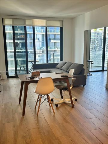 1010 Brickell Ave 4307, Miami, FL 33131