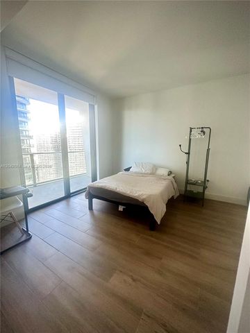 1010 Brickell Ave 4307, Miami, FL 33131
