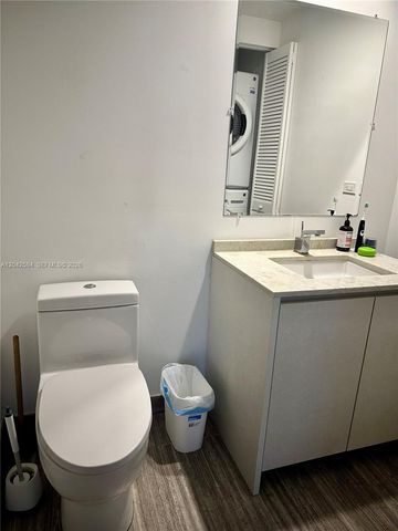 1010 Brickell Ave 4307, Miami, FL 33131