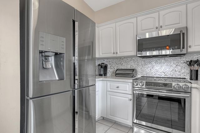 8410 Leeway Lane, Boynton Beach, FL 33436