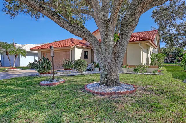 8410 Leeway Lane, Boynton Beach, FL 33436