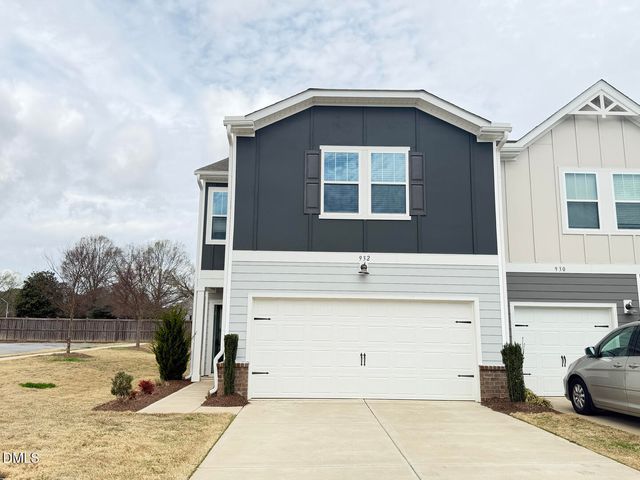 932 Clearhaven Lane, Fuquay Varina, NC 27526