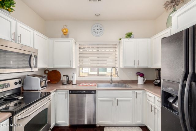 4618 E LAUREL Court, Gilbert, AZ 85234