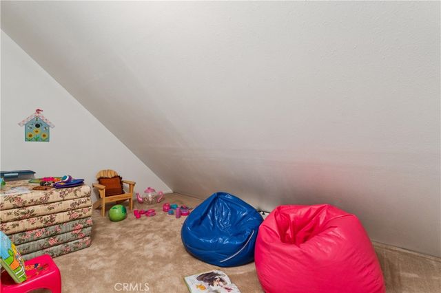 28597 Saginaw Court, Lake Arrowhead, CA 92352