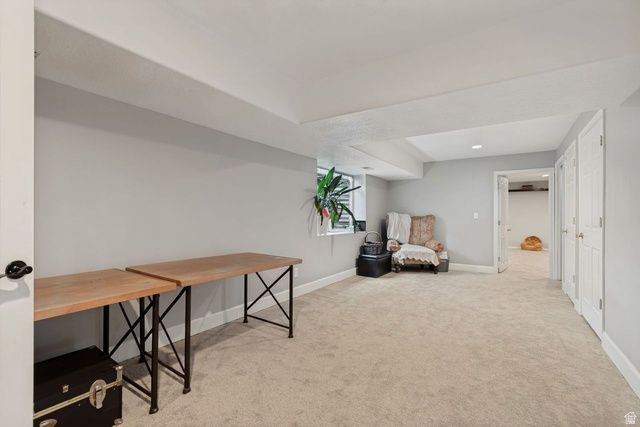 5326 W MOUNTAIN VISTA DR, West Jordan, UT 84081
