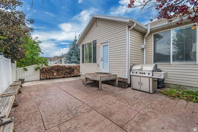 5326 W MOUNTAIN VISTA DR, West Jordan, UT 84081