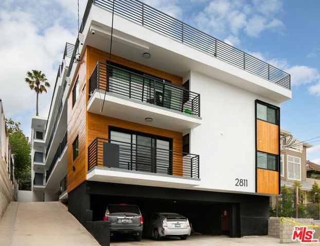 2811 3rd Street 10, Santa Monica, CA 90405