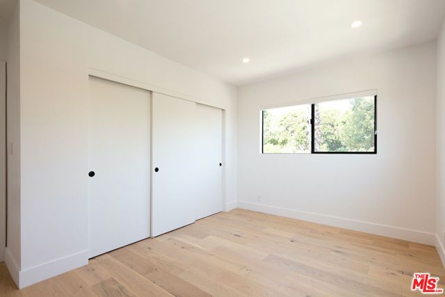 2811 3rd Street 10, Santa Monica, CA 90405